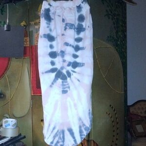 Tie-Dye Skirt in Blue and White